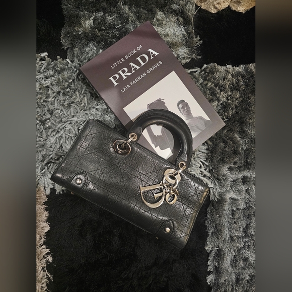 ‼️SOLD‼️Authentic Cannage lady Dior east west bag - Picture 9 of 15